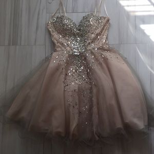 Strapless dress
